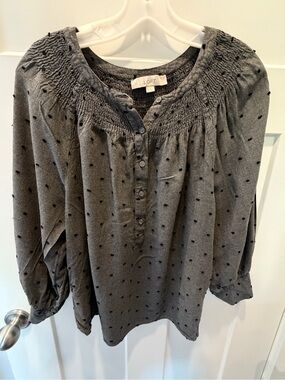 LOFT Smocked Peasant Blouse Medium Gray Clip Dot Long Sleeve Boho Top